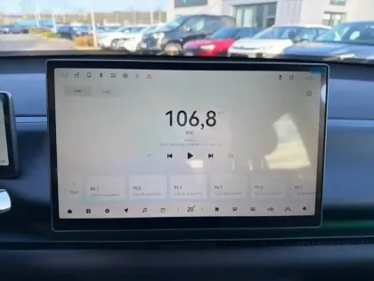 Photo 17 Leapmotor C10  REEV 28.4 kWh - 158 kW