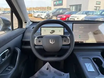 Photo 8 Leapmotor C10  REEV 28.4 kWh - 158 kW