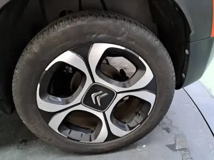 Photo 16 Citroën C3 Aircross  PureTech 110 S&S EAT6