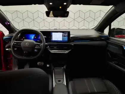 Photo 8 Renault Clio  E-Tech full hybrid 160 ch