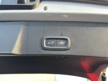 Photo 7 Volvo Xc40  B3 163 ch DCT7