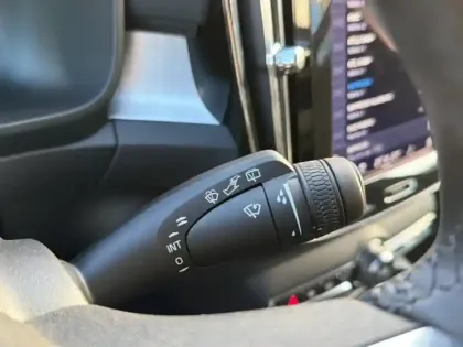 Photo 19 Volvo Xc40  B3 163 ch DCT7