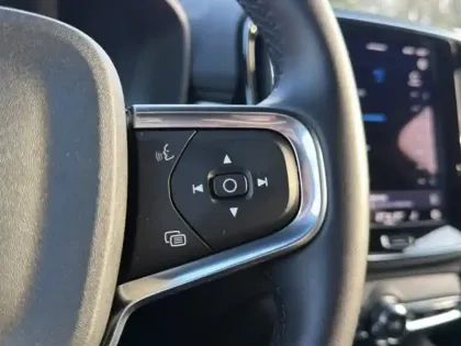 Photo 16 Volvo Xc40  B3 163 ch DCT7