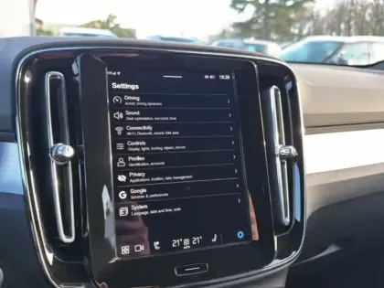 Photo 24 Volvo Xc40  B3 163 ch DCT7