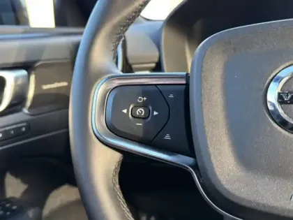 Photo 17 Volvo Xc40  B3 163 ch DCT7