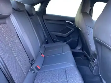 Photo 13 Audi A3  Berline 30 TFSI Mild Hybrid 110 S tronic 7