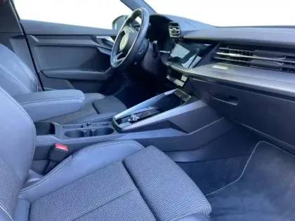 Photo 8 Audi A3  Berline 30 TFSI Mild Hybrid 110 S tronic 7