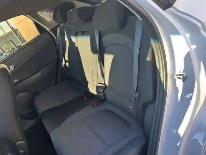 Photo 10 Hyundai Kona  Electrique 39 kWh - 136 ch