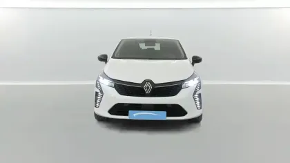 Photo 16 Renault Clio  E-Tech full hybrid 145 ch GSR2