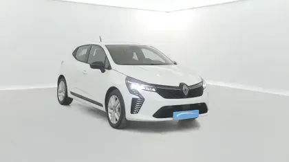 Photo 15 Renault Clio  E-Tech full hybrid 145 ch GSR2