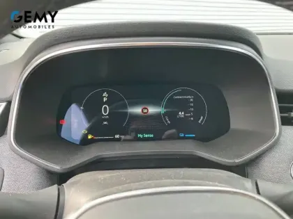 Photo 13 Renault Clio  E-Tech full hybrid 145 ch GSR2