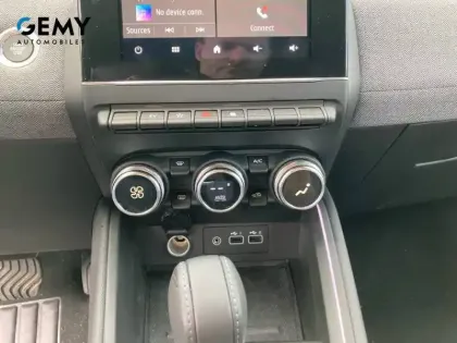 Photo 27 Renault Clio  E-Tech full hybrid 145 ch GSR2