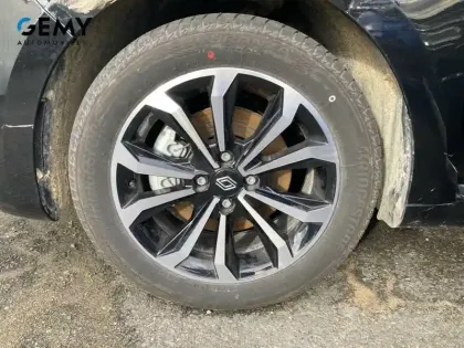 Photo 40 Renault Clio  E-Tech full hybrid 145 ch GSR2