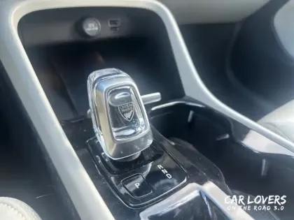 Photo 12 Volvo Xc40  T5 Recharge 180+82 ch DCT7