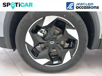 Photo 12 Renault Captur  E-Tech full hybrid 160 ch