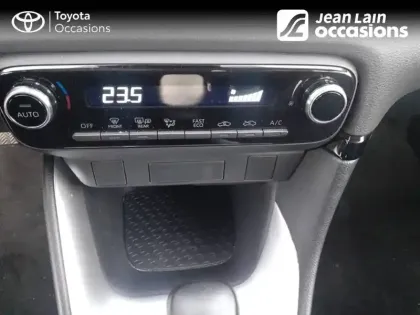 Photo 13 Toyota Yaris  Hybride 116h