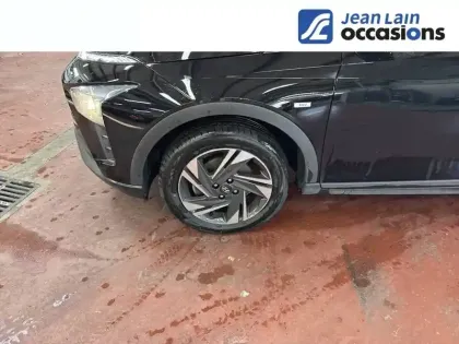 Photo 8 Hyundai Bayon  1.0 T-GDi 100 Hybrid 48V