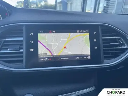 Photo 13 Peugeot 308  PureTech 130ch S&S EAT8