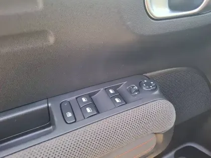 Photo 15 Citroën C3 Aircross  PureTech 110 S&S BVM6