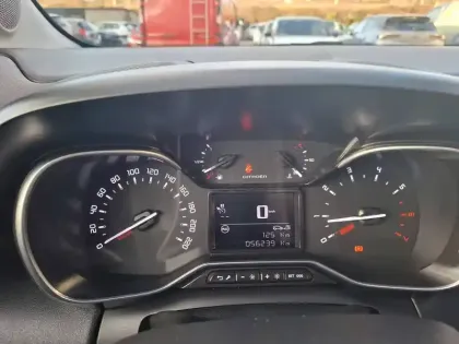 Photo 16 Citroën C3 Aircross  PureTech 110 S&S BVM6