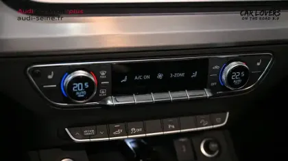 Photo 24 Audi Q5  55 TFSIe 367 S tronic 7 Quattro