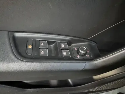 Photo 15 Audi A1  Sportback 30 TFSI 116 ch S tronic 7