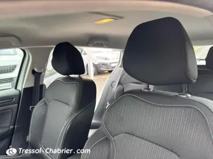 Photo 7 Renault Megane Gén. IV (KFB) Ph1 Zen 5