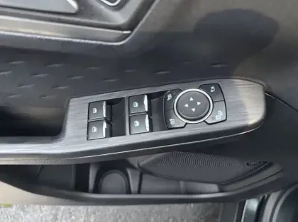 Photo 5 Ford Kuga 2.0 EcoBlue 150ch mHEV Titanium