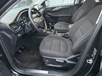 Photo 9 Ford Kuga 2.0 EcoBlue 150ch mHEV Titanium