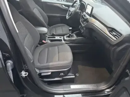 Photo 23 Ford Kuga 2.0 EcoBlue 150ch mHEV Titanium