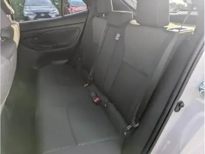 Photo 14 Toyota Yaris Hybride 130H 2WD DESIGNPACKCARGO MY25 C