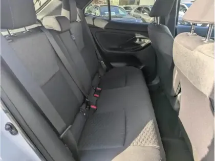 Photo 13 Toyota Yaris Hybride 130H 2WD DESIGNPACKCARGO MY25 C