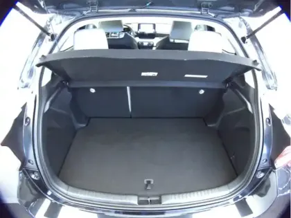 Photo 6 Toyota Yaris Hybride 116h Iconic Techno