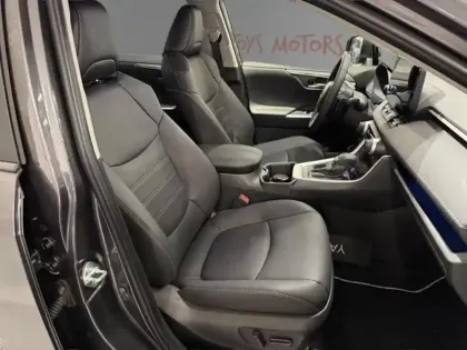 Photo 16 Toyota Rav4 Hybride 2WD 183ch Lounge HYBRID 218CH LO