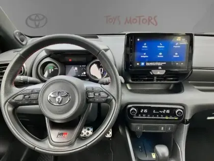Photo 13 Toyota Yaris Hybride 116h GR SPORT / Pack techno