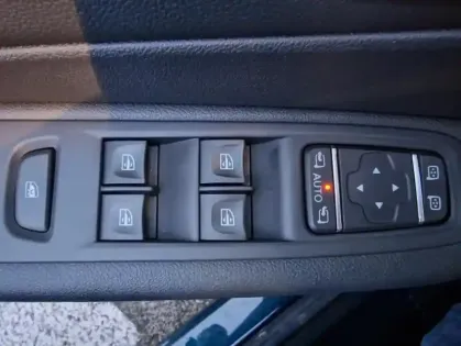 Photo 19 Renault Captur Intens TCe 130 FAP