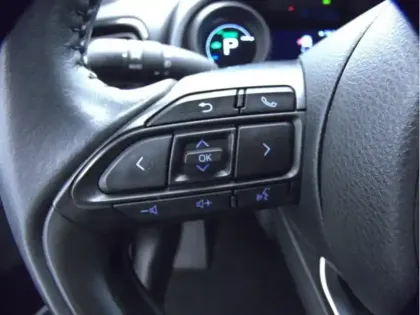 Photo 15 Toyota Yaris Hybride 116h Design