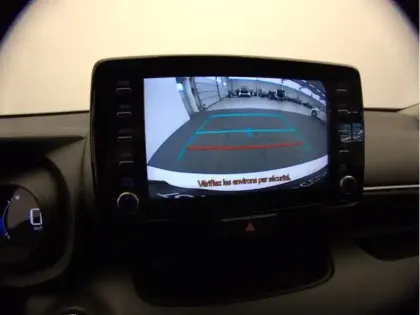 Photo 9 Toyota Yaris Hybride 116h Design