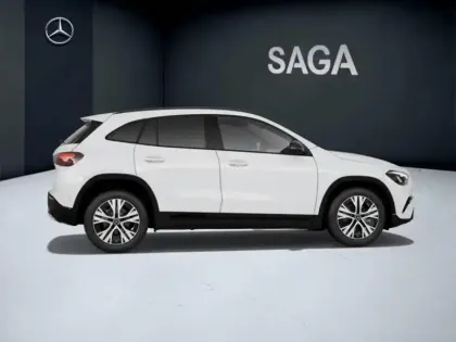 Photo 16 Mercedes GLA 200 d Progressive Line