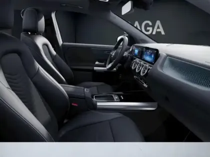 Photo 37 Mercedes GLA 200 d Progressive Line