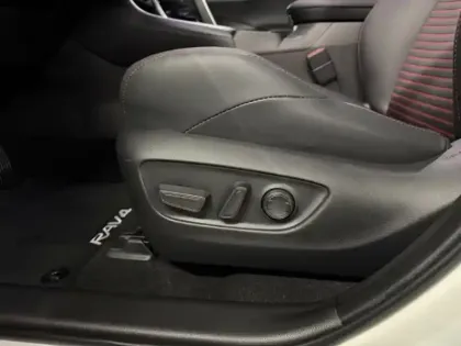 Photo 16 Toyota Rav4 Hybride PHEV AWD Design Business Toy Exp PHV 306CH A