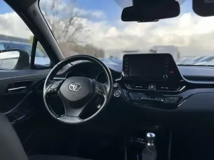 Photo 10 Toyota C-HR 1.8 Hybride 122 Edition