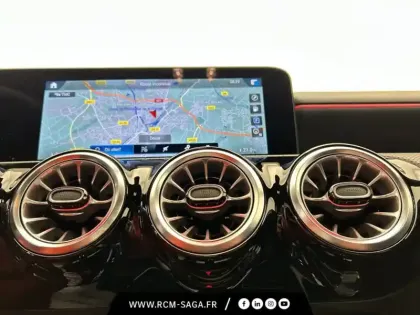 Photo 21 Mercedes Classe A 200 d AMG Line