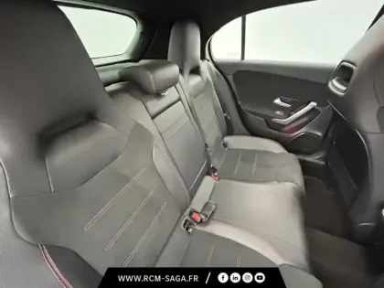 Photo 27 Mercedes Classe A 200 d AMG Line