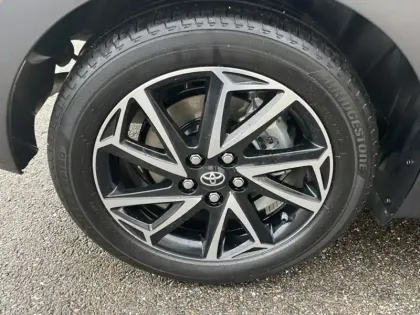 Photo 8 Toyota Yaris Hybride 116h Design