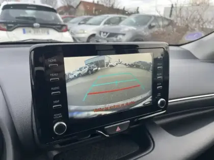 Photo 18 Toyota Yaris Hybride 116h Design