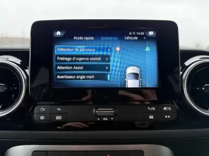 Photo 24 Mercedes Classe T 180 d PROGRESSIVE Standard