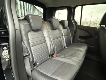 Photo 8 Mercedes Classe T 180 d PROGRESSIVE Standard