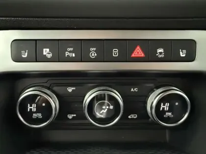 Photo 17 Mercedes Classe T 180 d PROGRESSIVE Standard