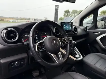 Photo 13 Mercedes Classe T 180 d PROGRESSIVE Standard